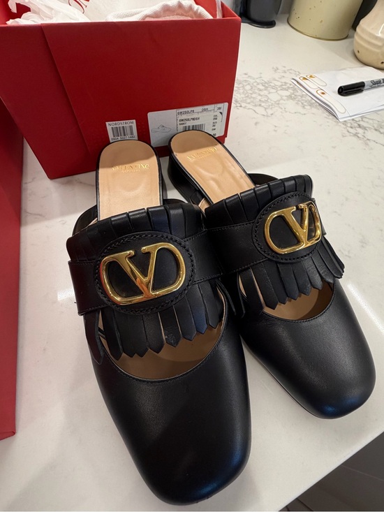 Valentino Garavani Shoes - Valentino Garavani VLOGO Kiltie Loafter Mule